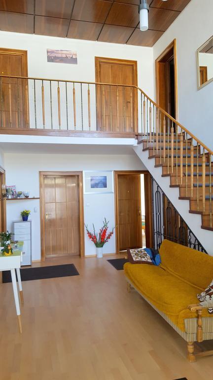Villa-Ulm Ной-Улм Екстериор снимка